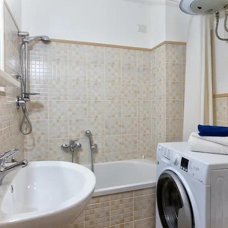 Apartment Centro Storico Carlo Alberto